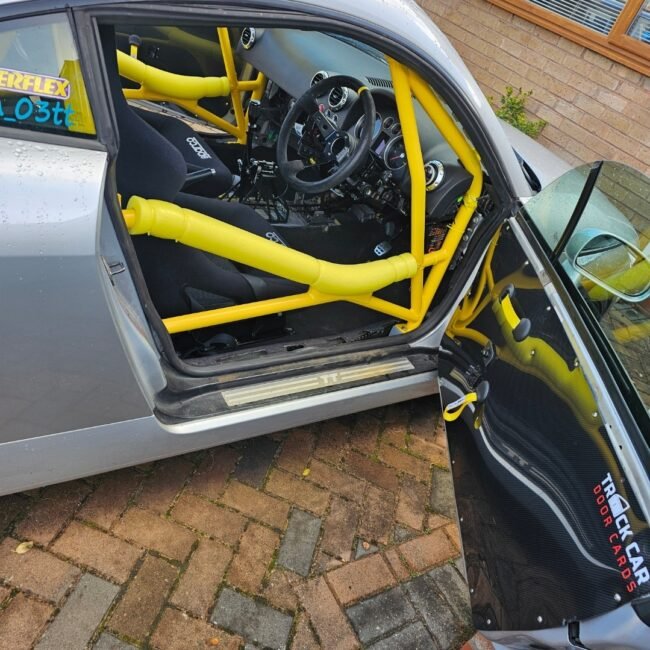 MK1 AUDI TT BOLT IN COMPETITION ROLL CAGE