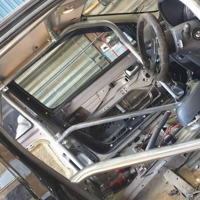 MK2 RENAULT CLIO DASH DODGER ROLL CAGE